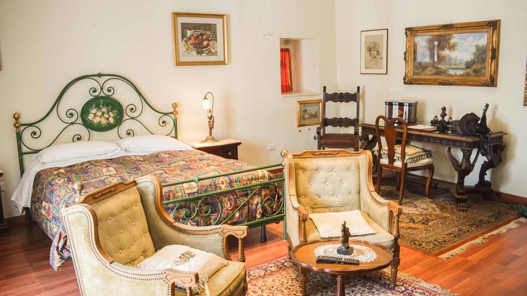 B&B Graziani Relais Неаполь Екстер'єр фото